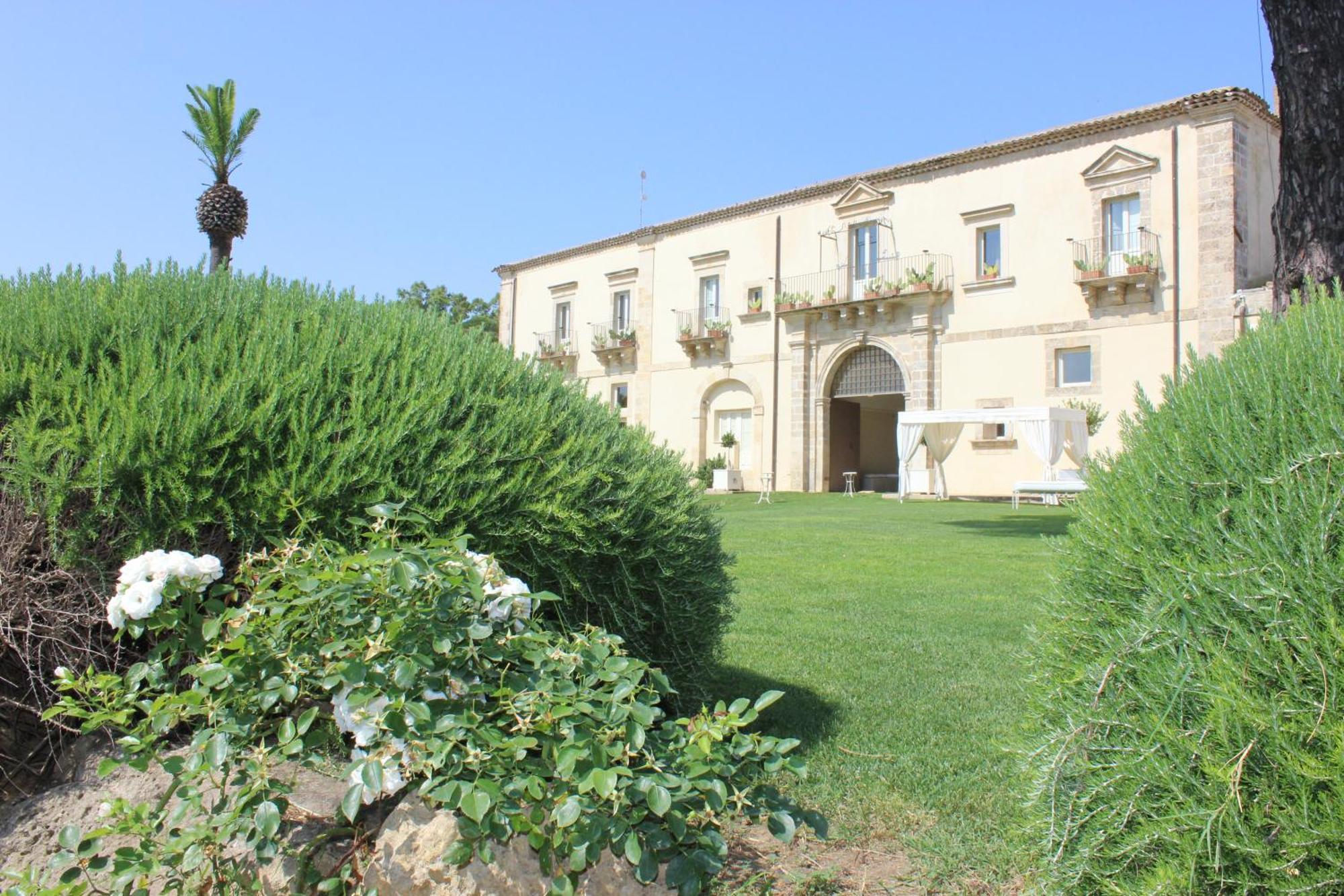 Hotel Castello Camemi Vizzini Exterior foto